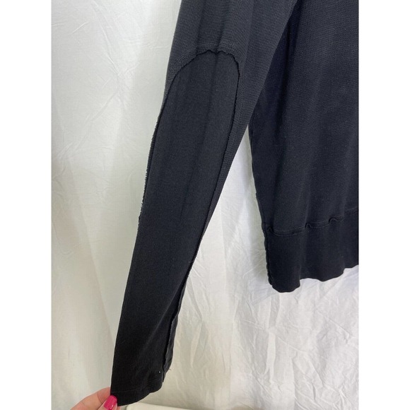 LaMade Women's Black Long Sleeve V-Neck Waffle Knit Top LARGE Athleisure - Picture 5 of 8